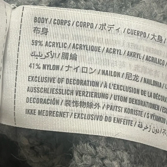 Abercrombie Cable Wedge Crew Sweater Grey Size Small - Picture 8 of 9